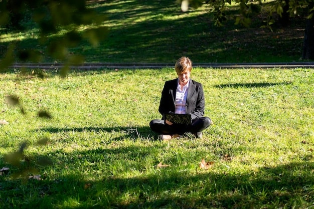 Unlocking Financial Wellness: How Mindfulness Saves You Money