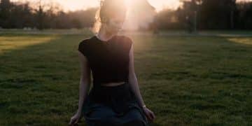 Emotional Resilience Training: 30 Minutes a Day to a Stronger You Emotional Resilience Training: 30 Minutes a Day to a Stronger You - Cover Image